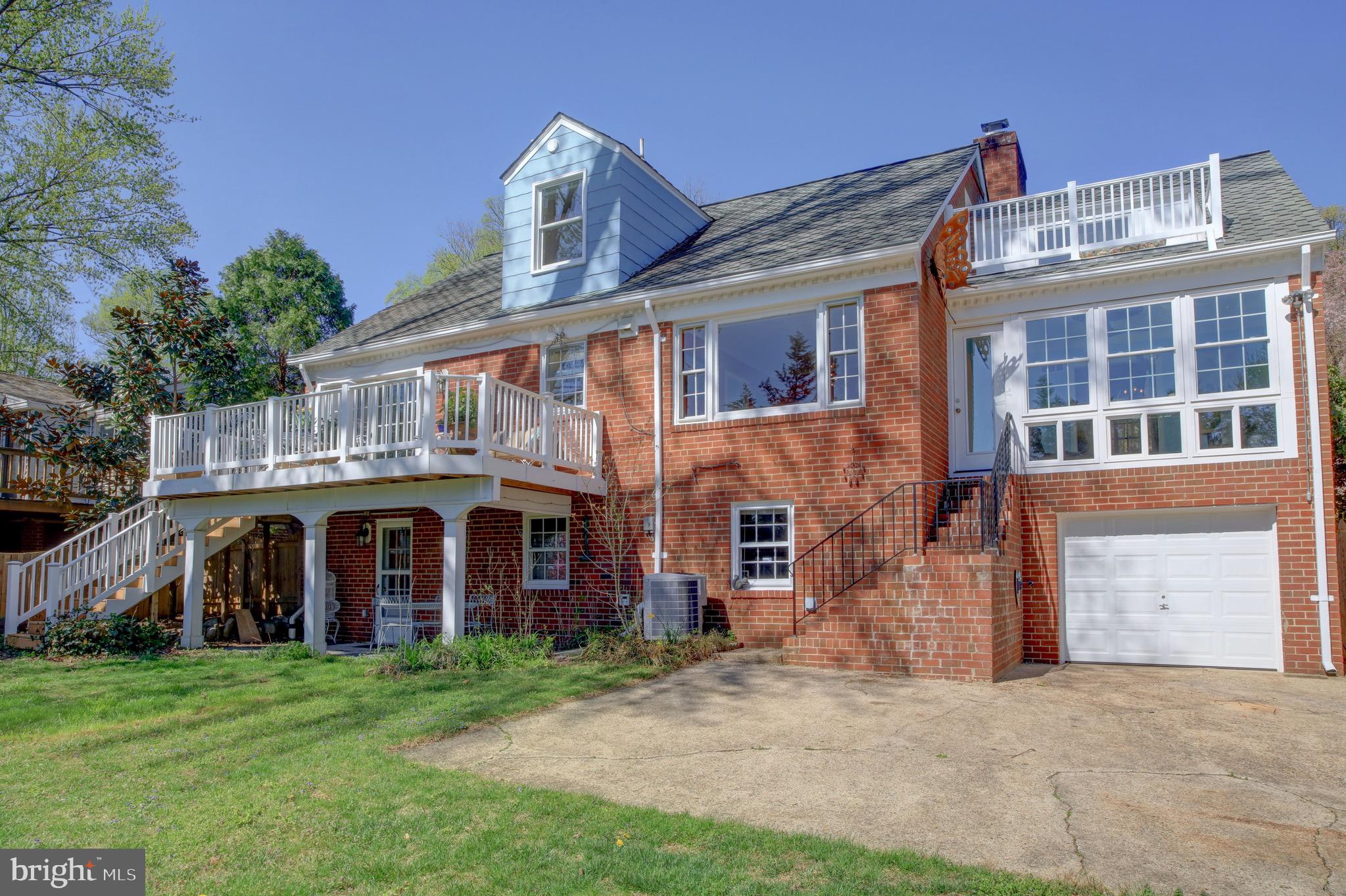 CRYSTAL SPRING KNOLLS - Residential