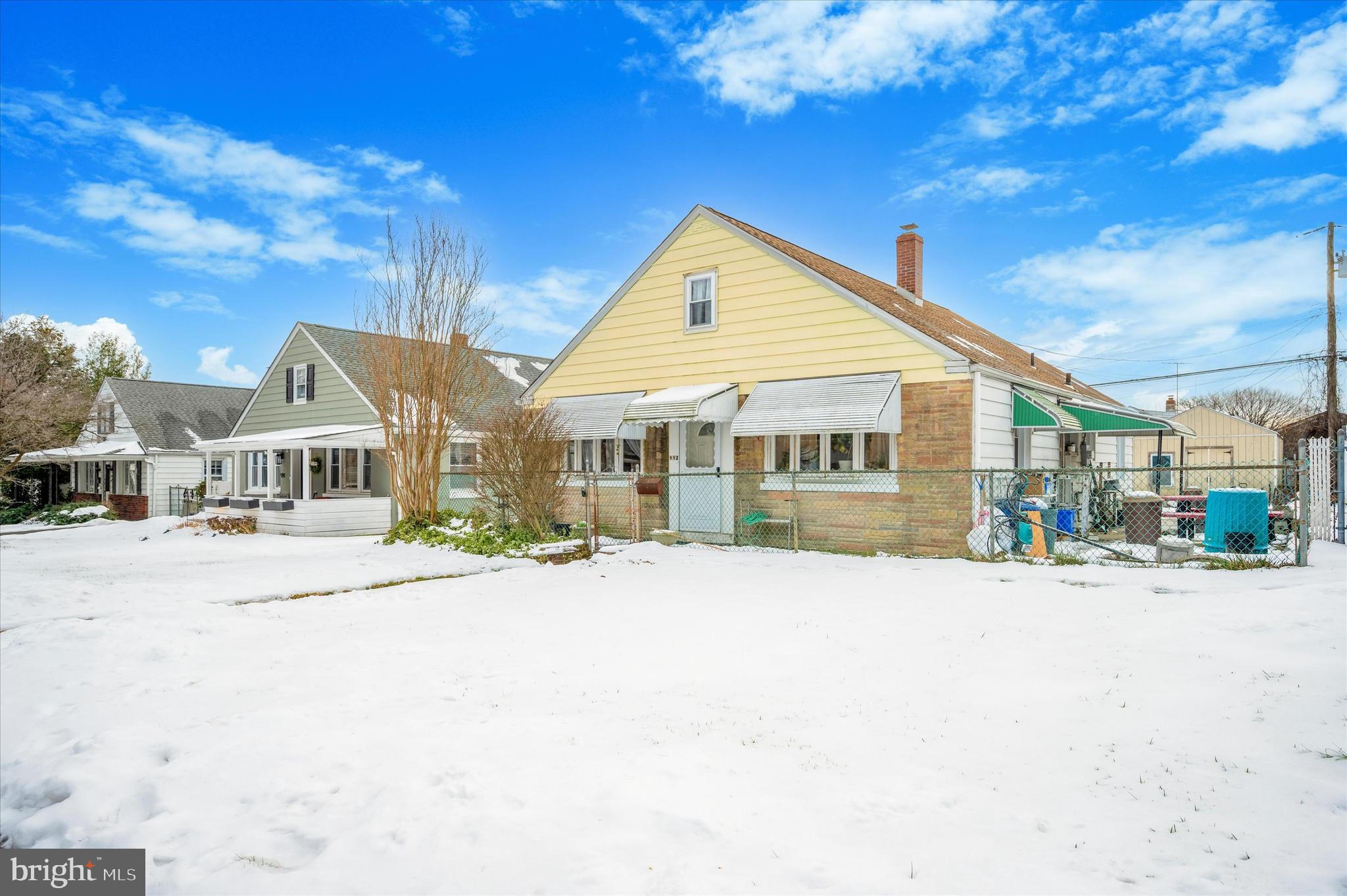 FOX CHASE - Residential