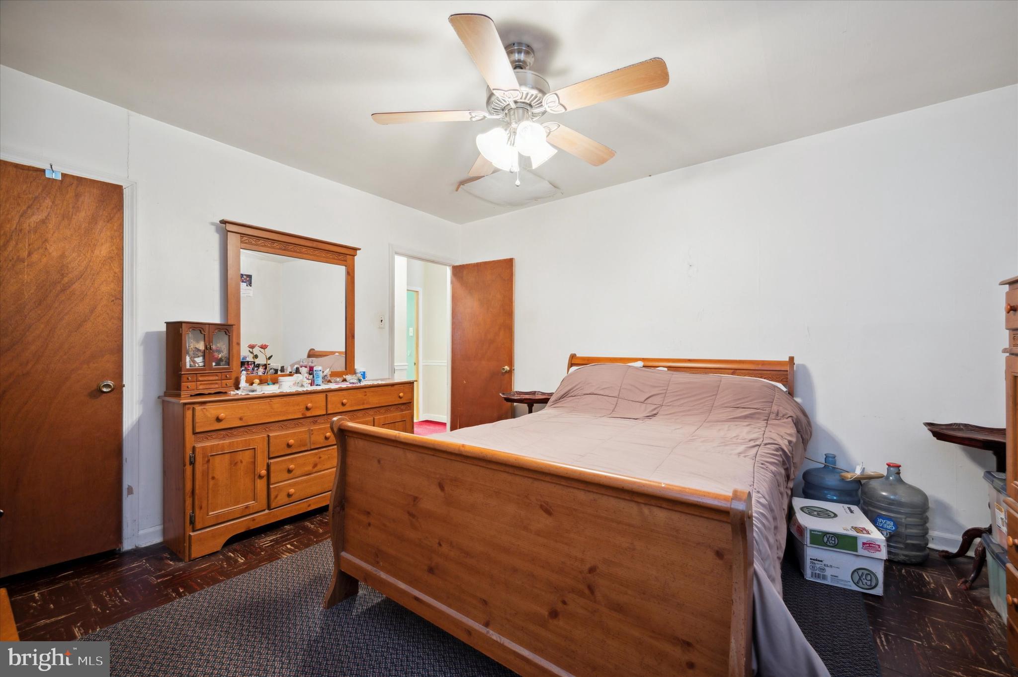 FOX CHASE - Residential