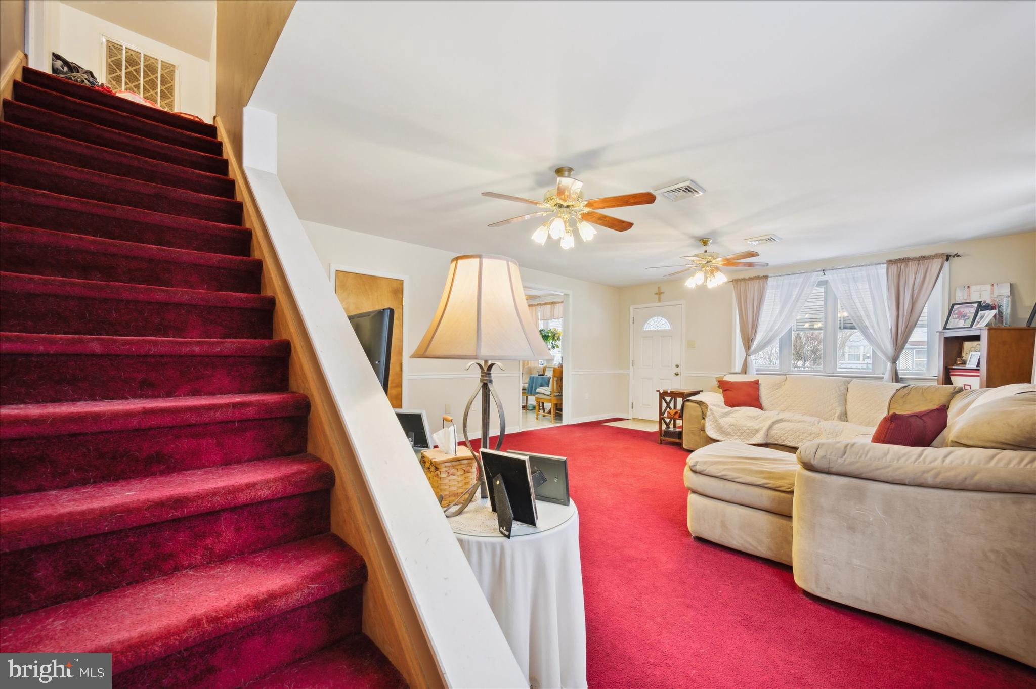 FOX CHASE - Residential