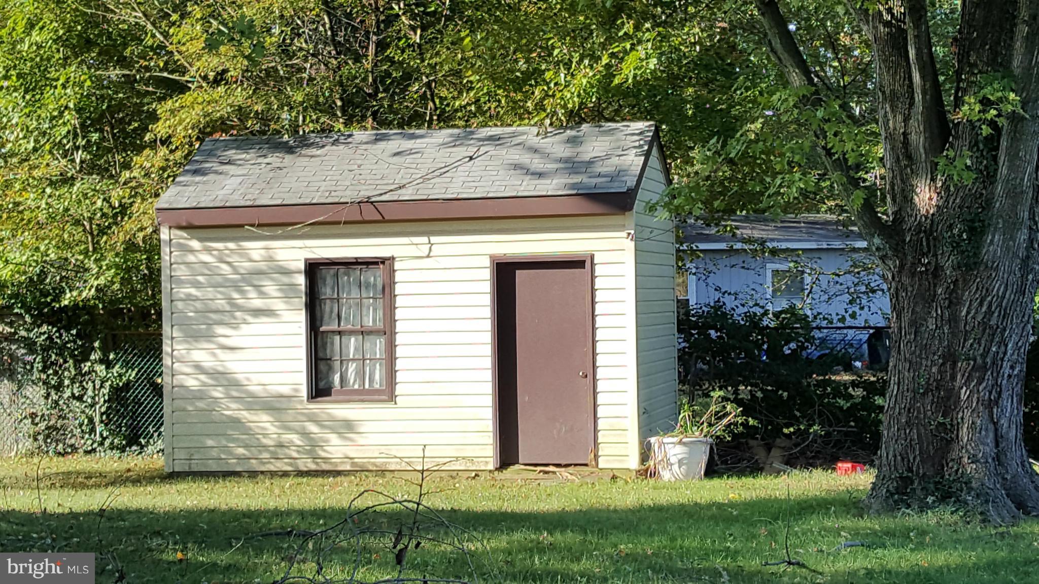 BELMONT - Residential
