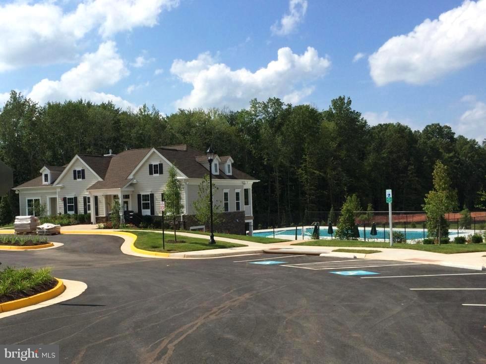 VILLAGES OF PIEDMONT II - Residential Lease