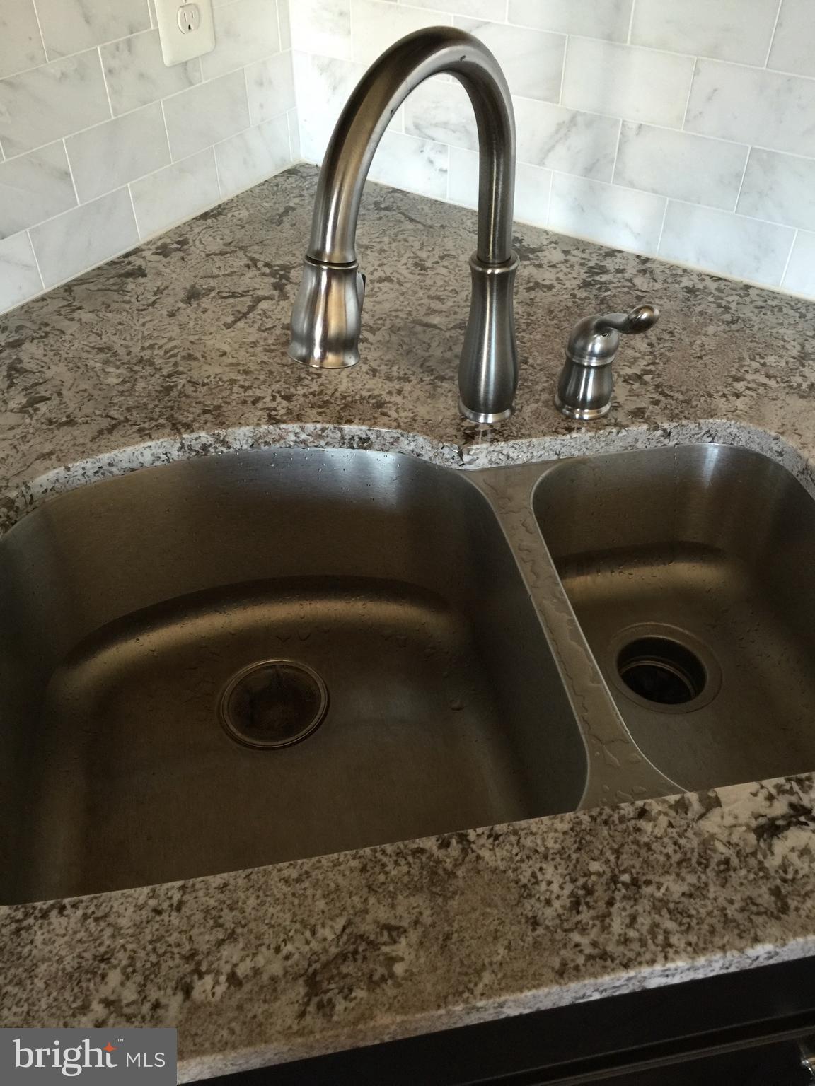 VILLAGES OF PIEDMONT II - Residential Lease