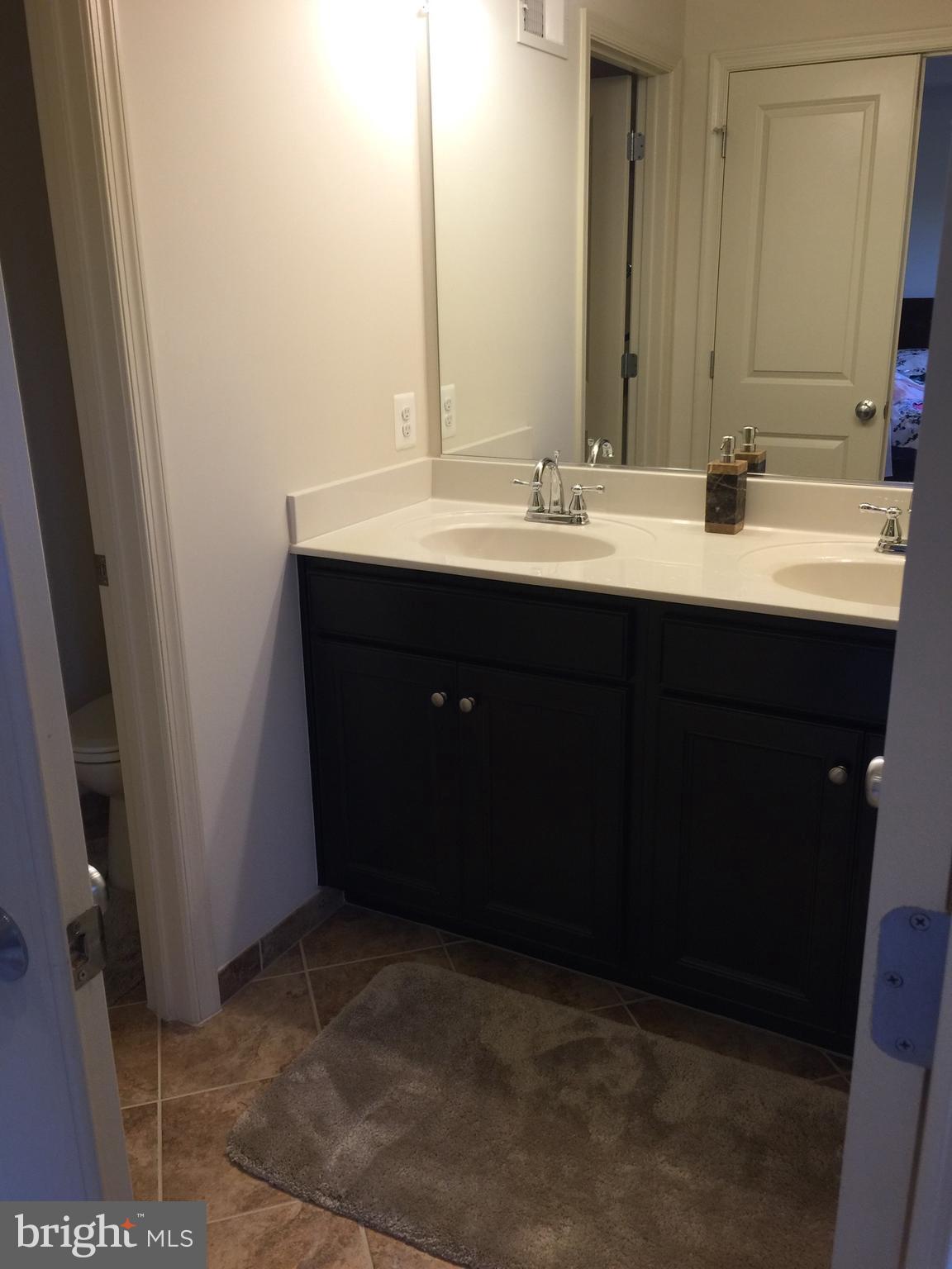 VILLAGES OF PIEDMONT II - Residential Lease