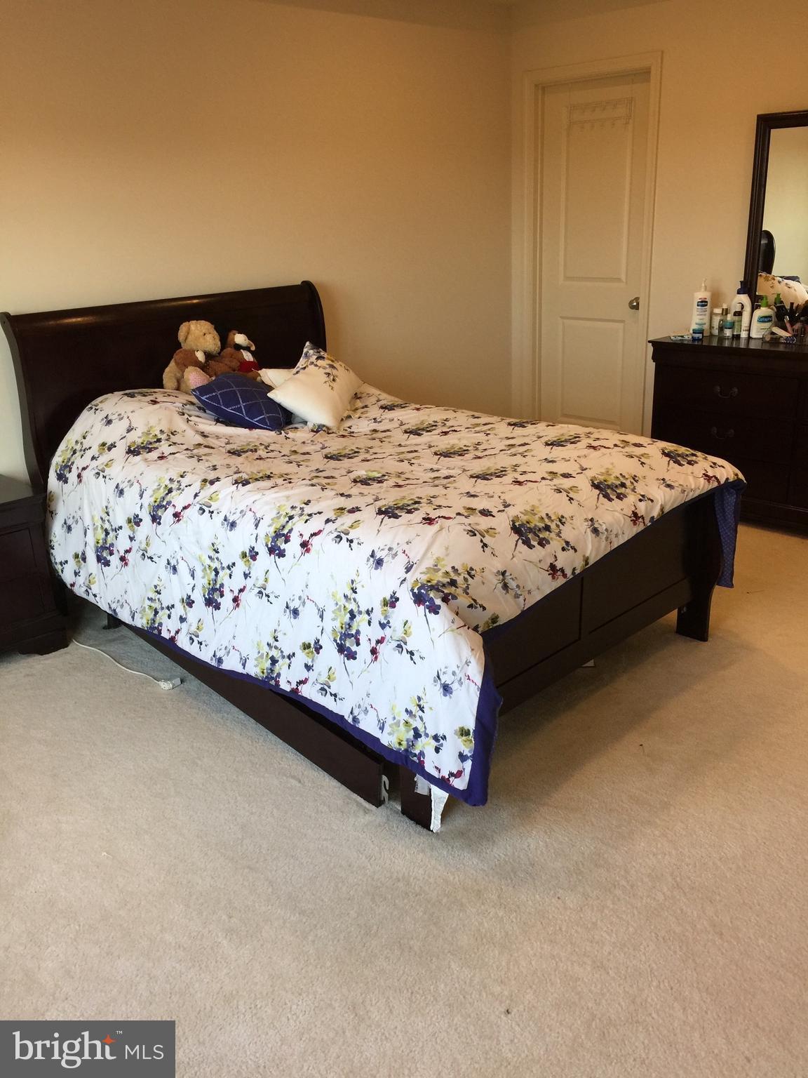 VILLAGES OF PIEDMONT II - Residential Lease