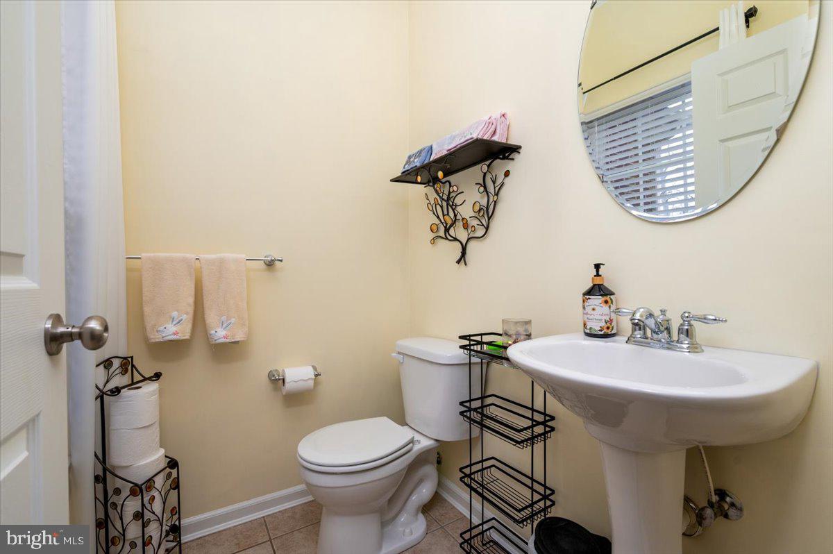 SHAMROCK MANOR - Residential