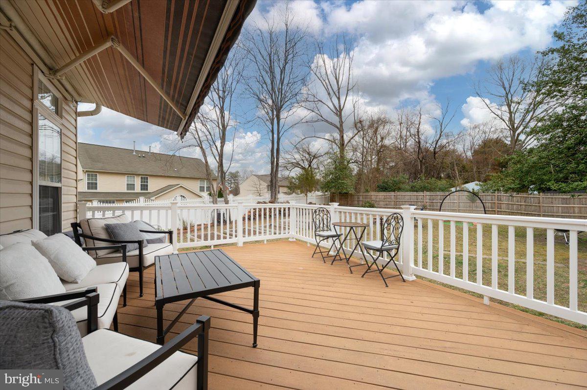 SHAMROCK MANOR - Residential