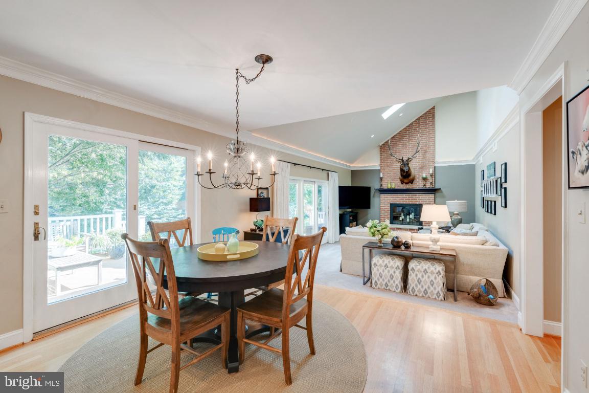 HAMPSHIRE - Residential