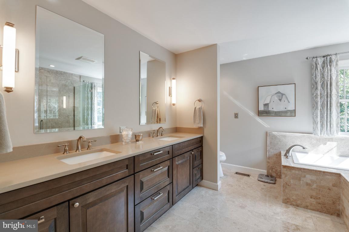 HAMPSHIRE - Residential