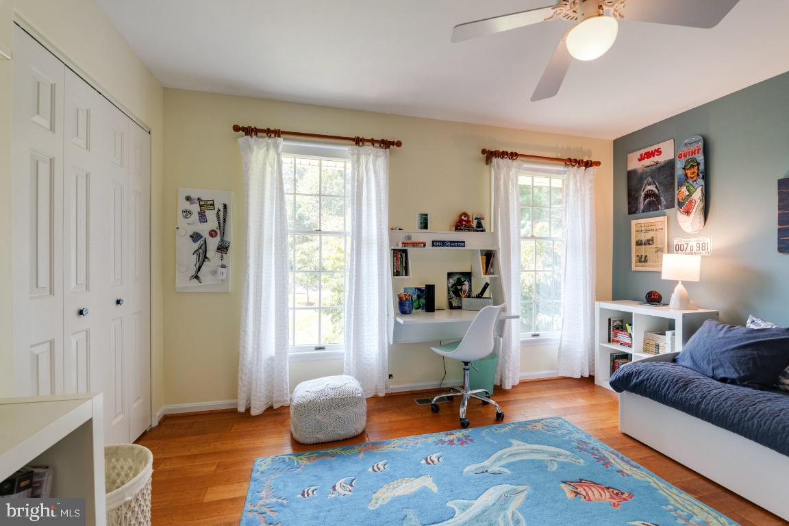 HAMPSHIRE - Residential