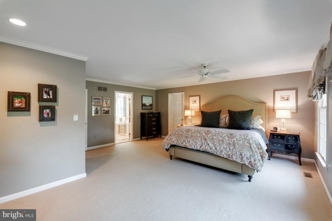 HAMPSHIRE - Residential