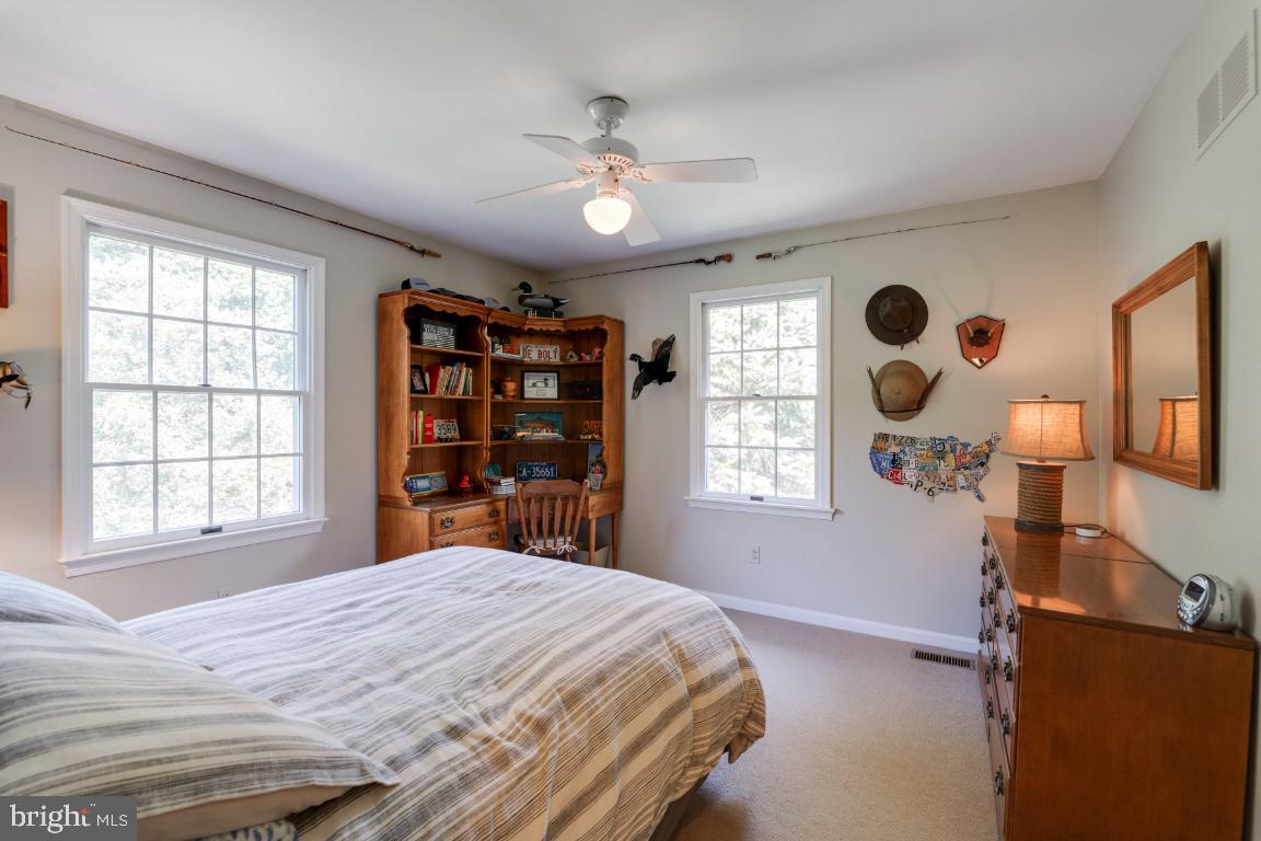 HAMPSHIRE - Residential