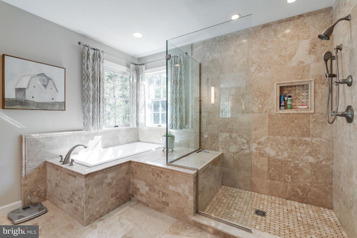 HAMPSHIRE - Residential