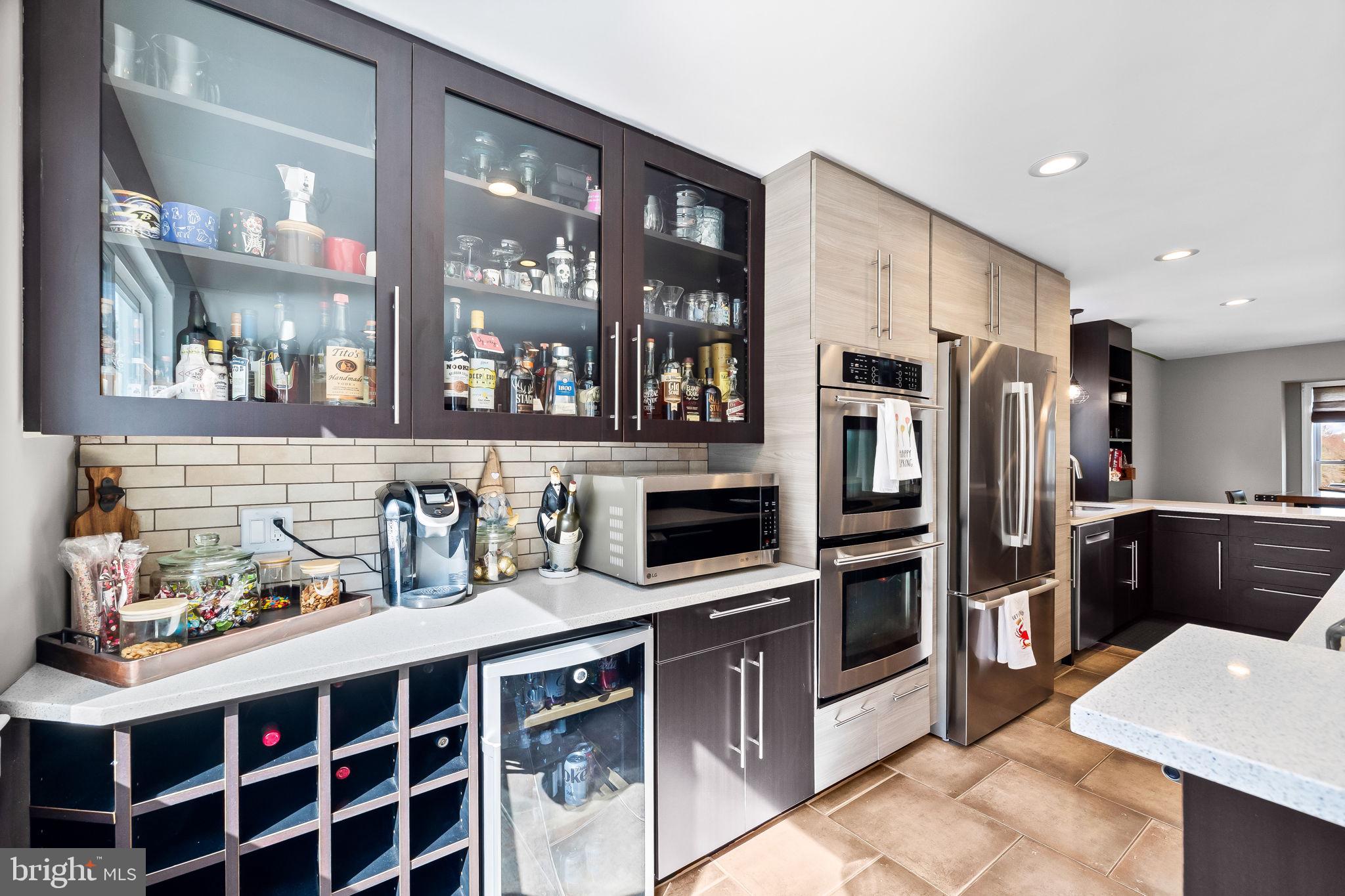 VALLEY HILLS - Residential