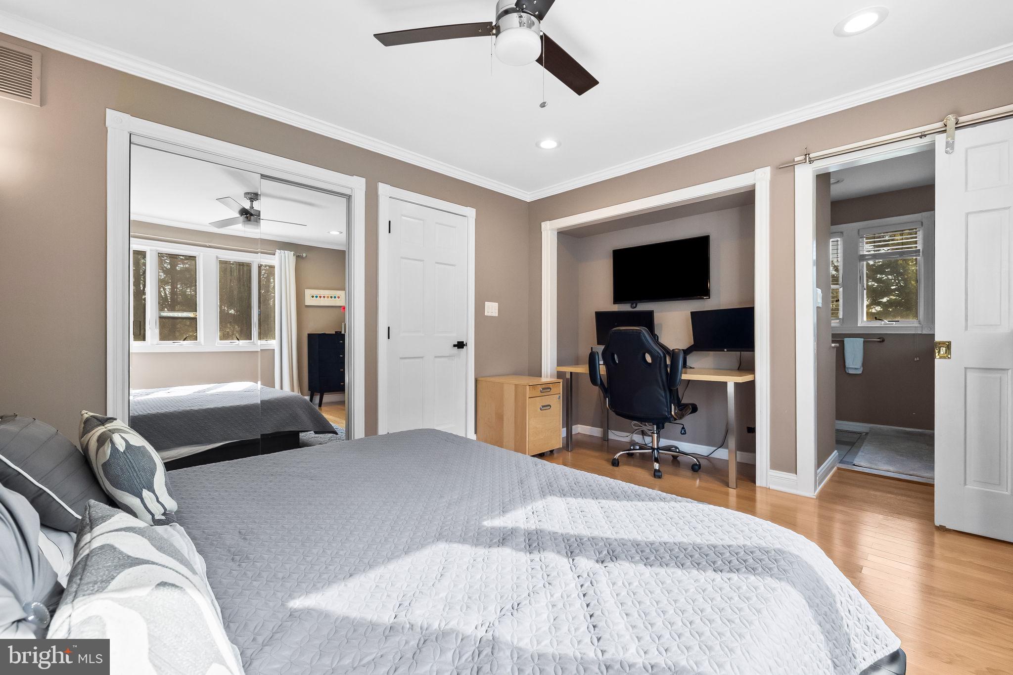 VALLEY HILLS - Residential