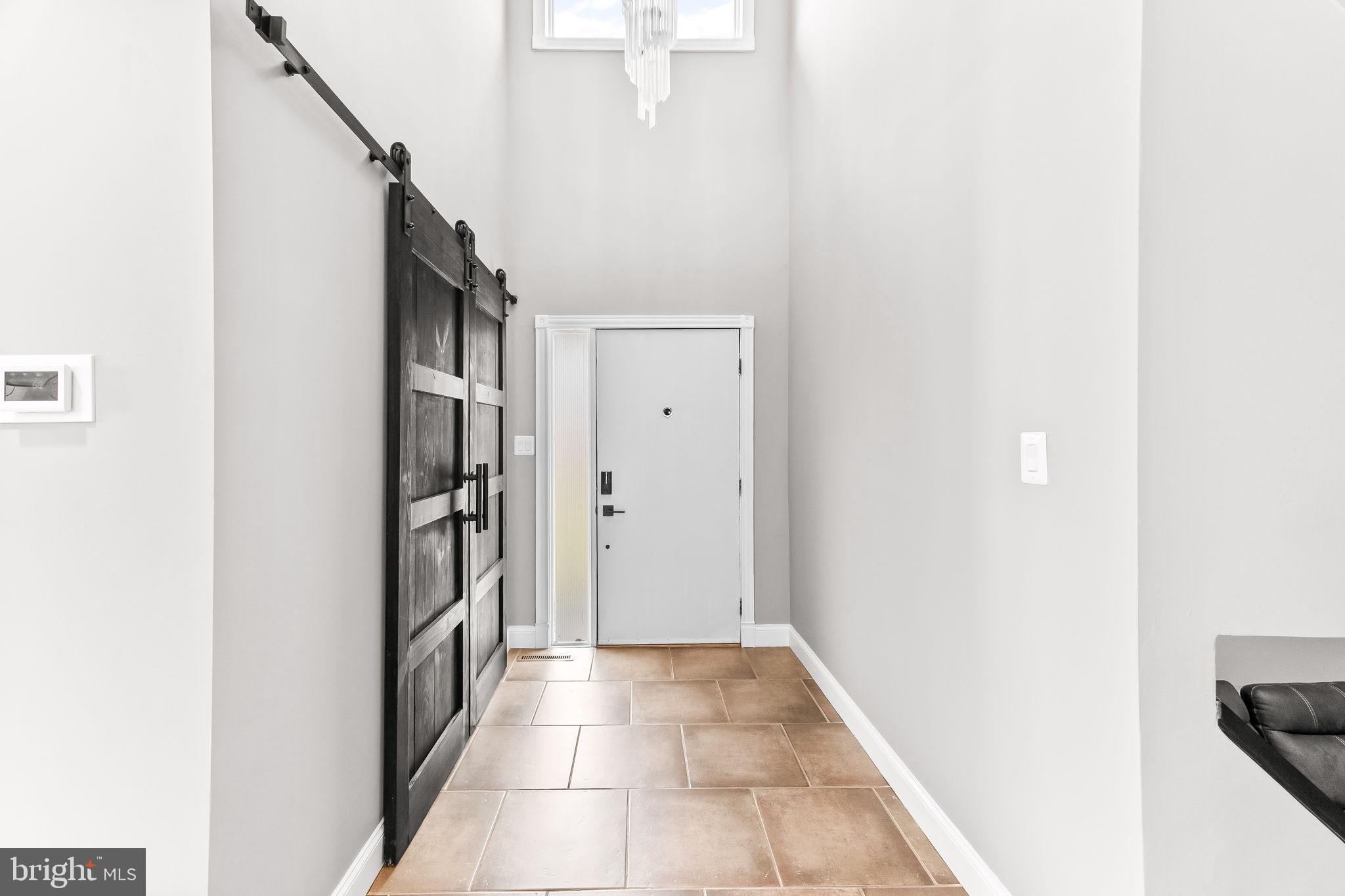 VALLEY HILLS - Residential