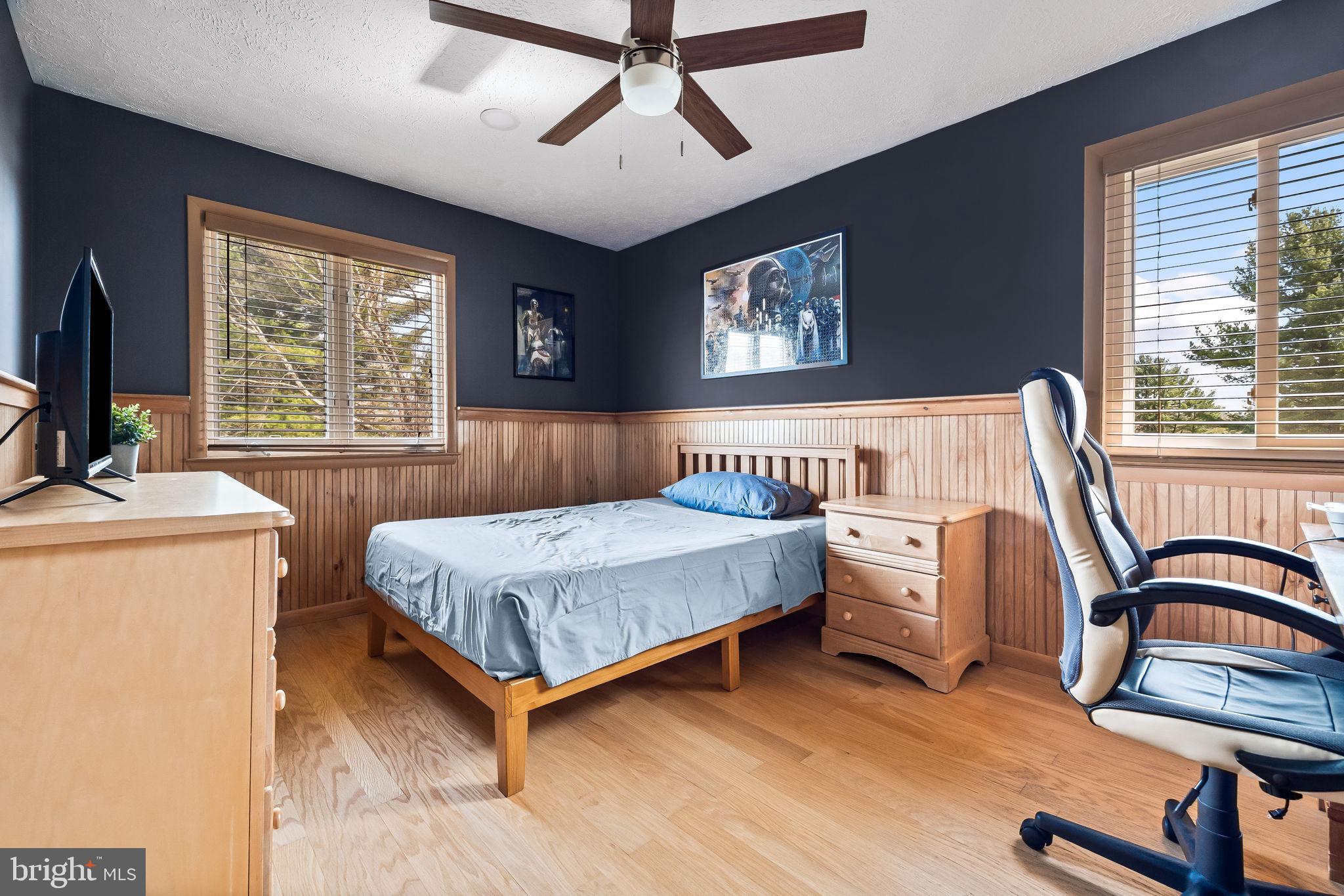 VALLEY HILLS - Residential