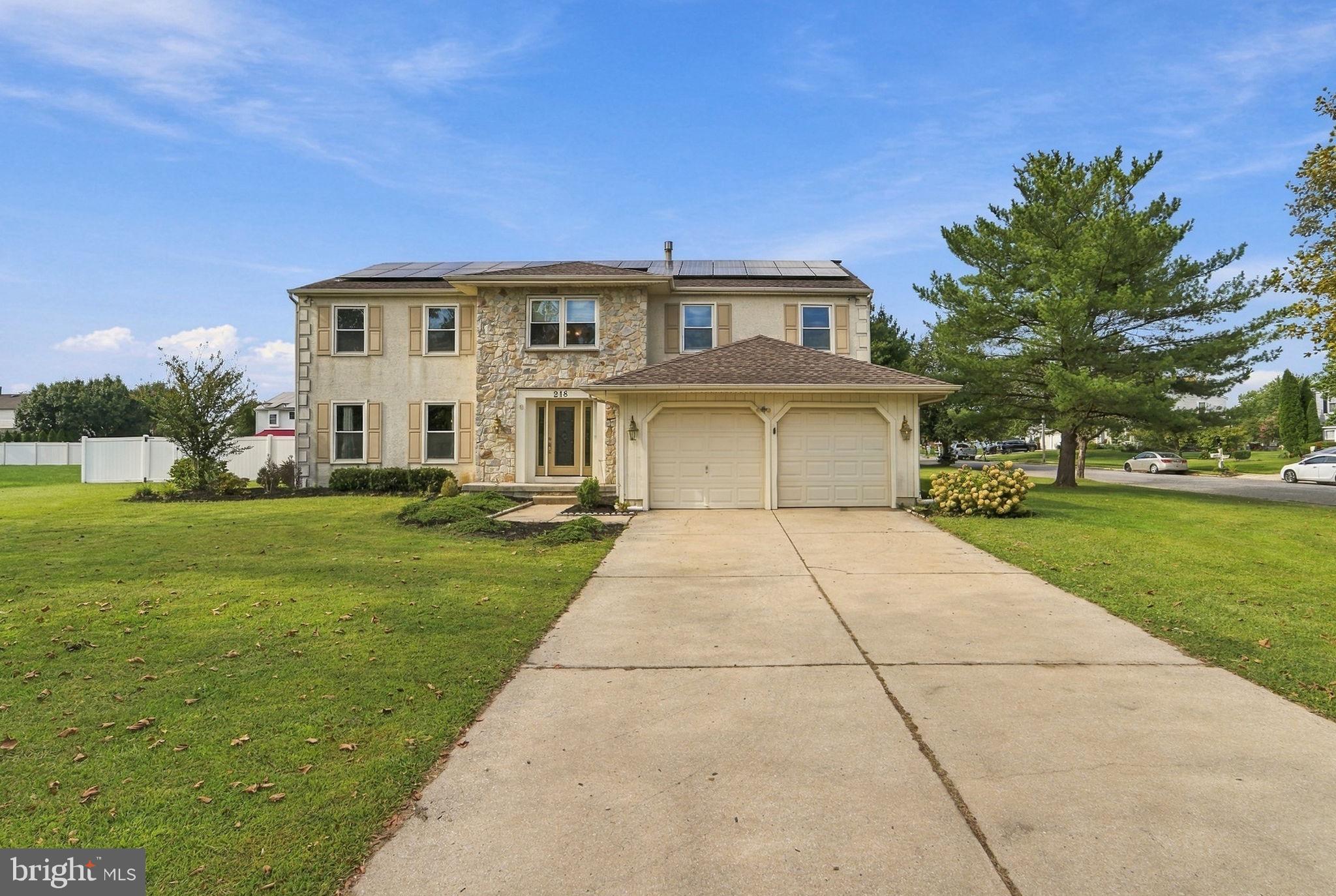 218 RAMBLEWOOD DRIVE
