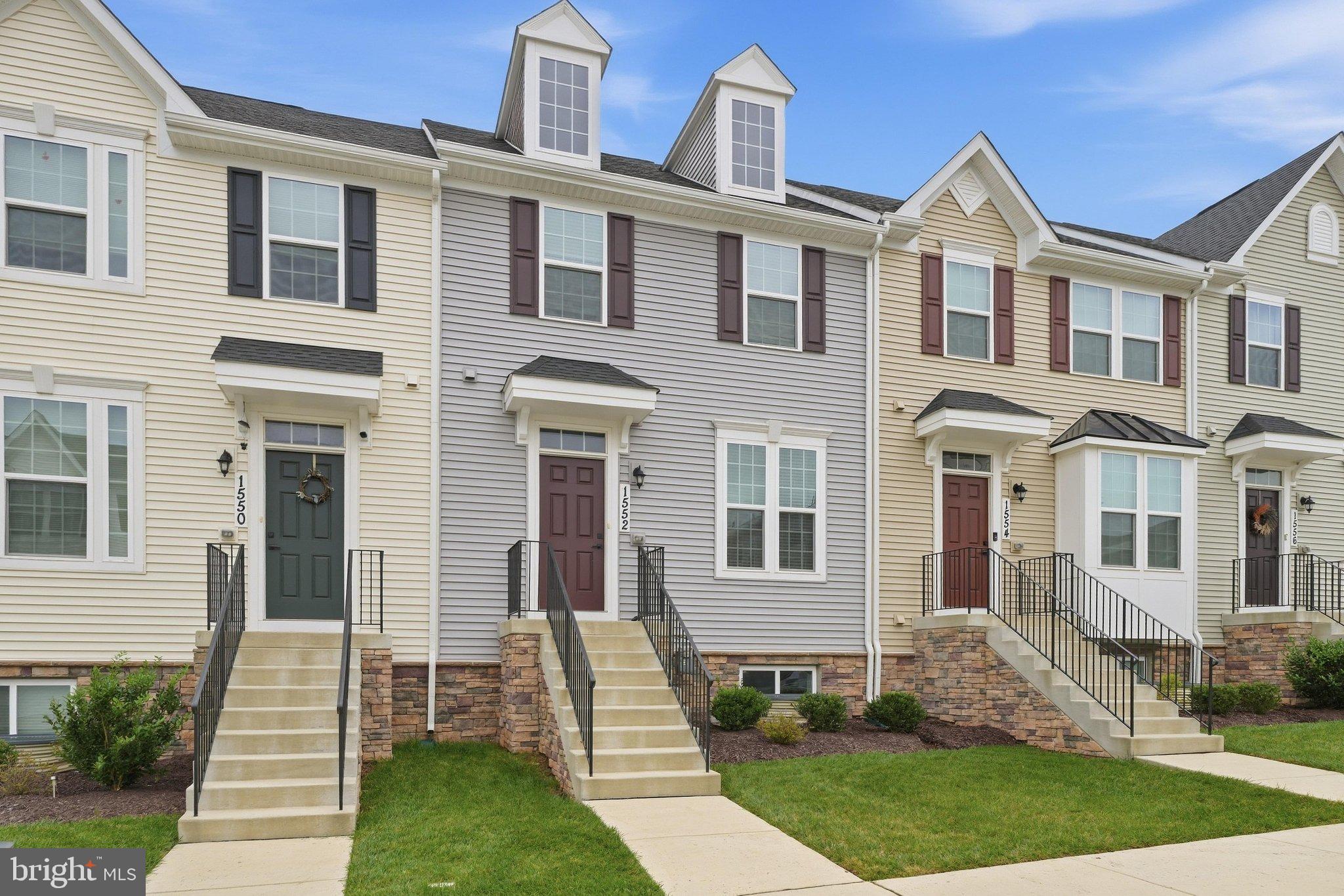 1552 WILMER PARK LANE