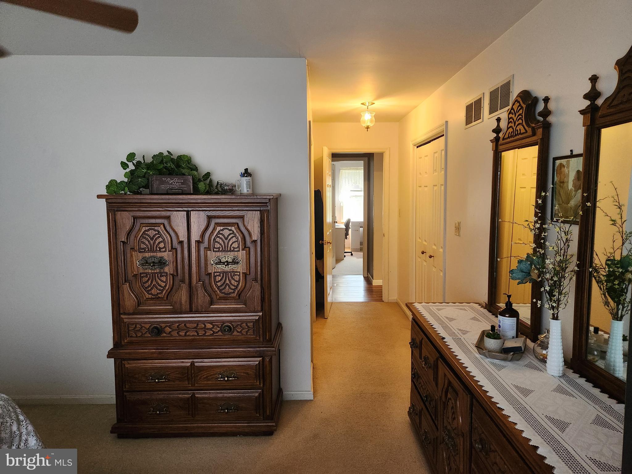 EPHRATA - Residential