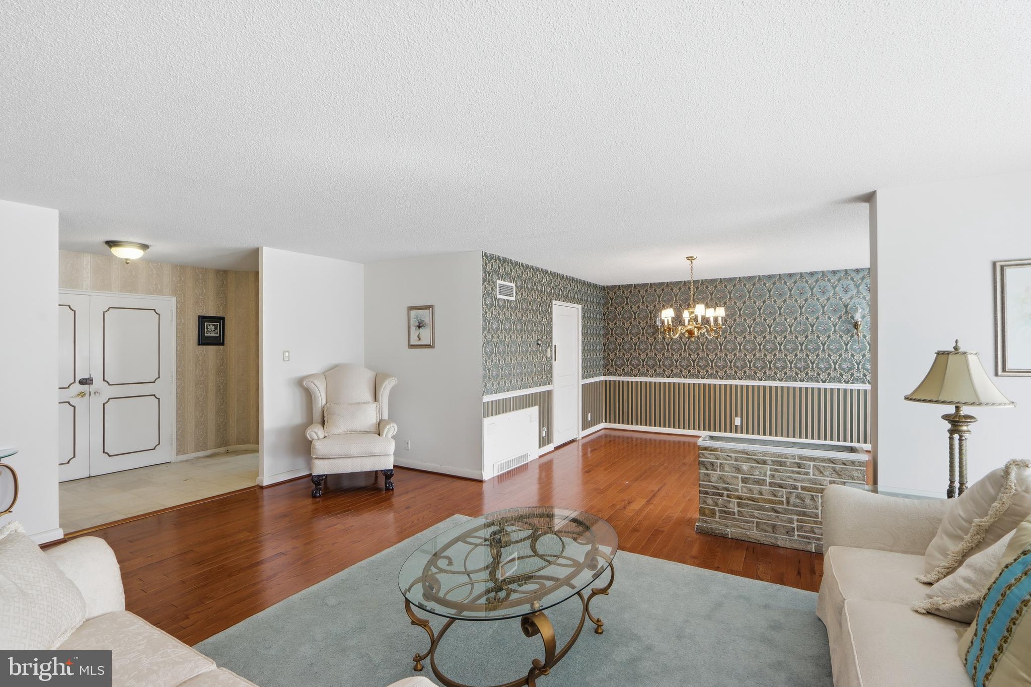 UPPER PARK HEIGHTS - Residential