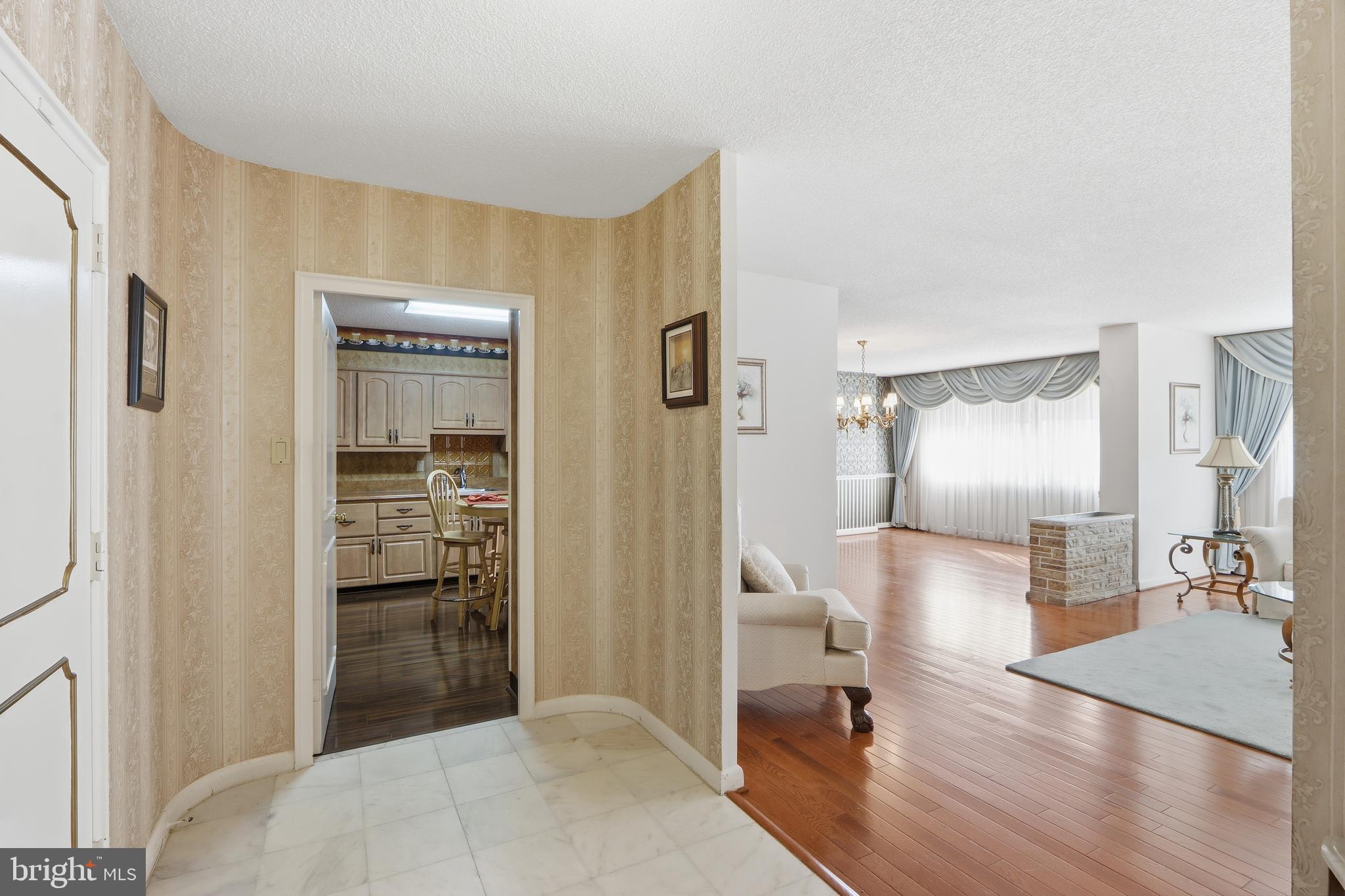 UPPER PARK HEIGHTS - Residential