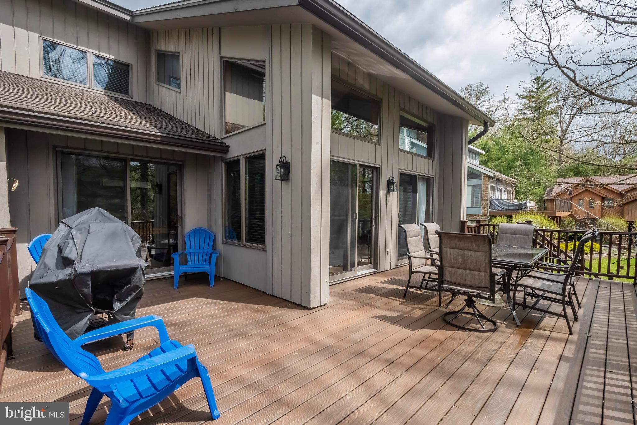 354 WHITE OAK DRIVE 3