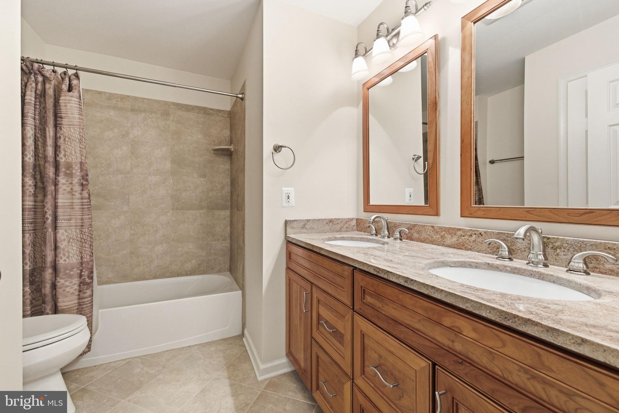 COTON COMMONS - Residential