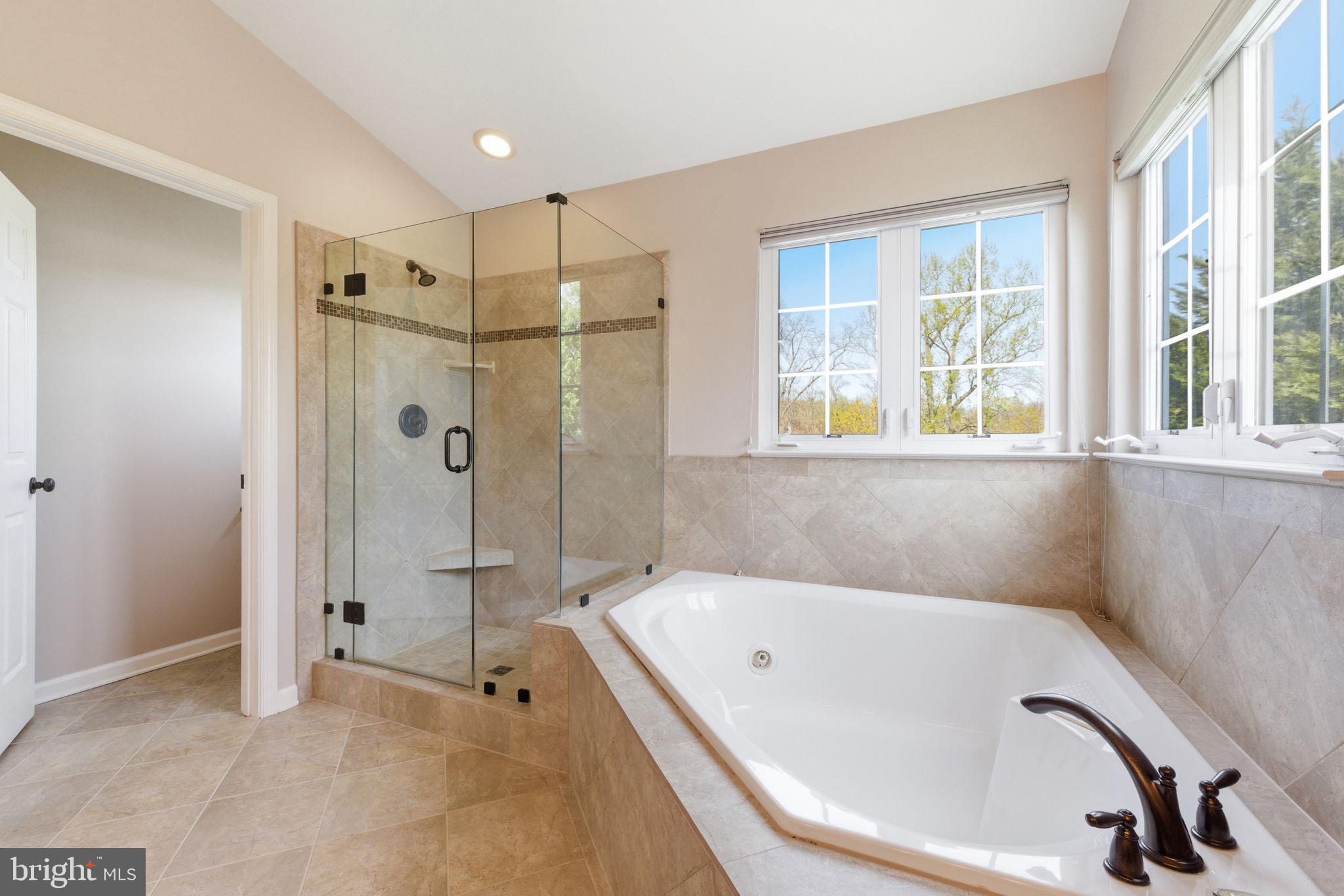 COTON COMMONS - Residential