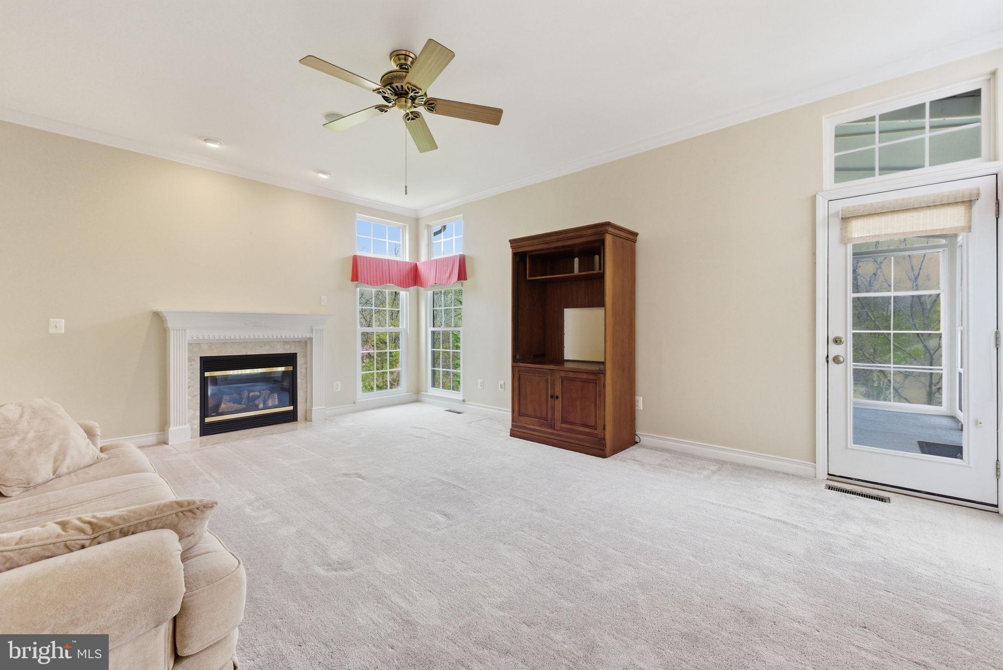 COTON COMMONS - Residential