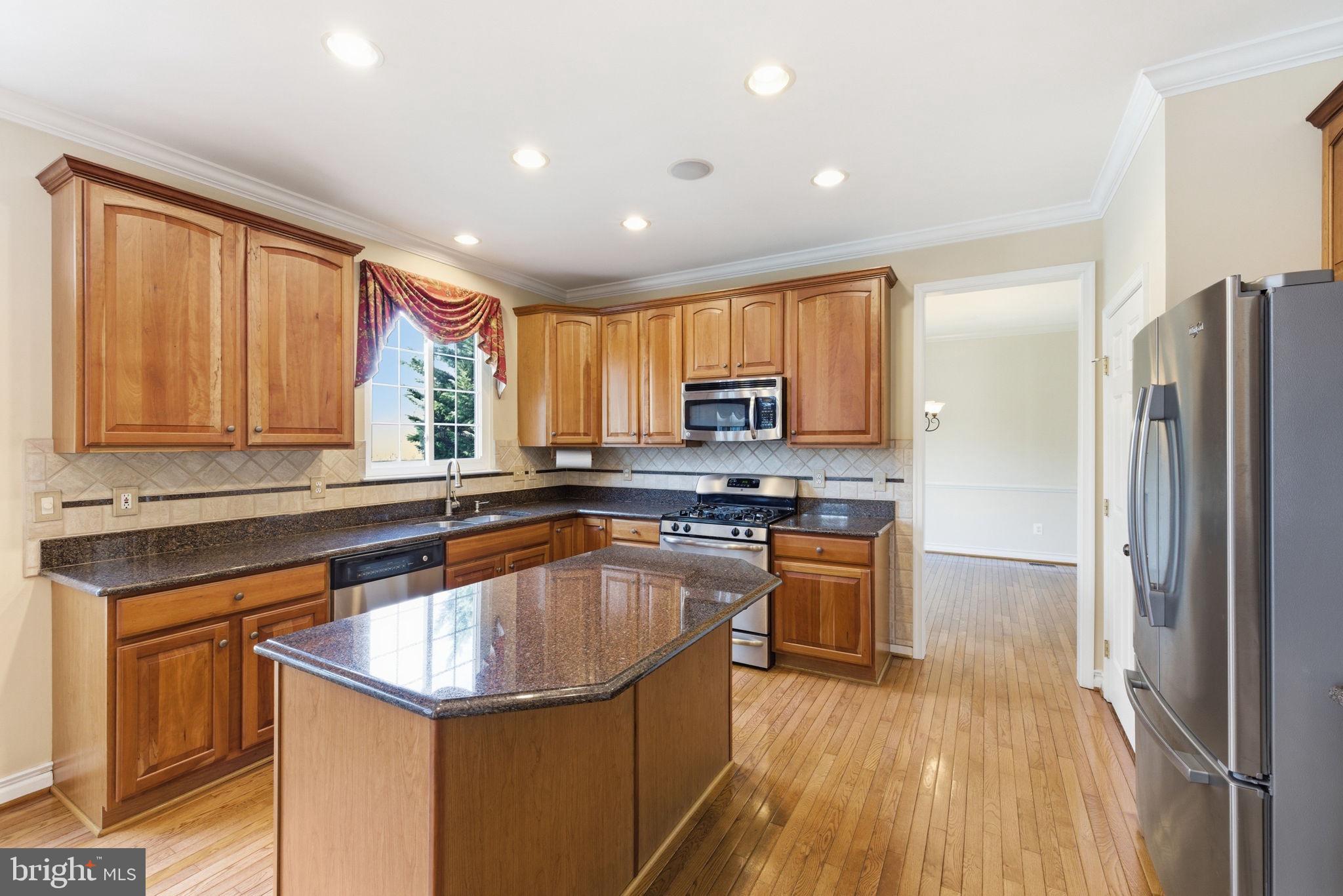 COTON COMMONS - Residential