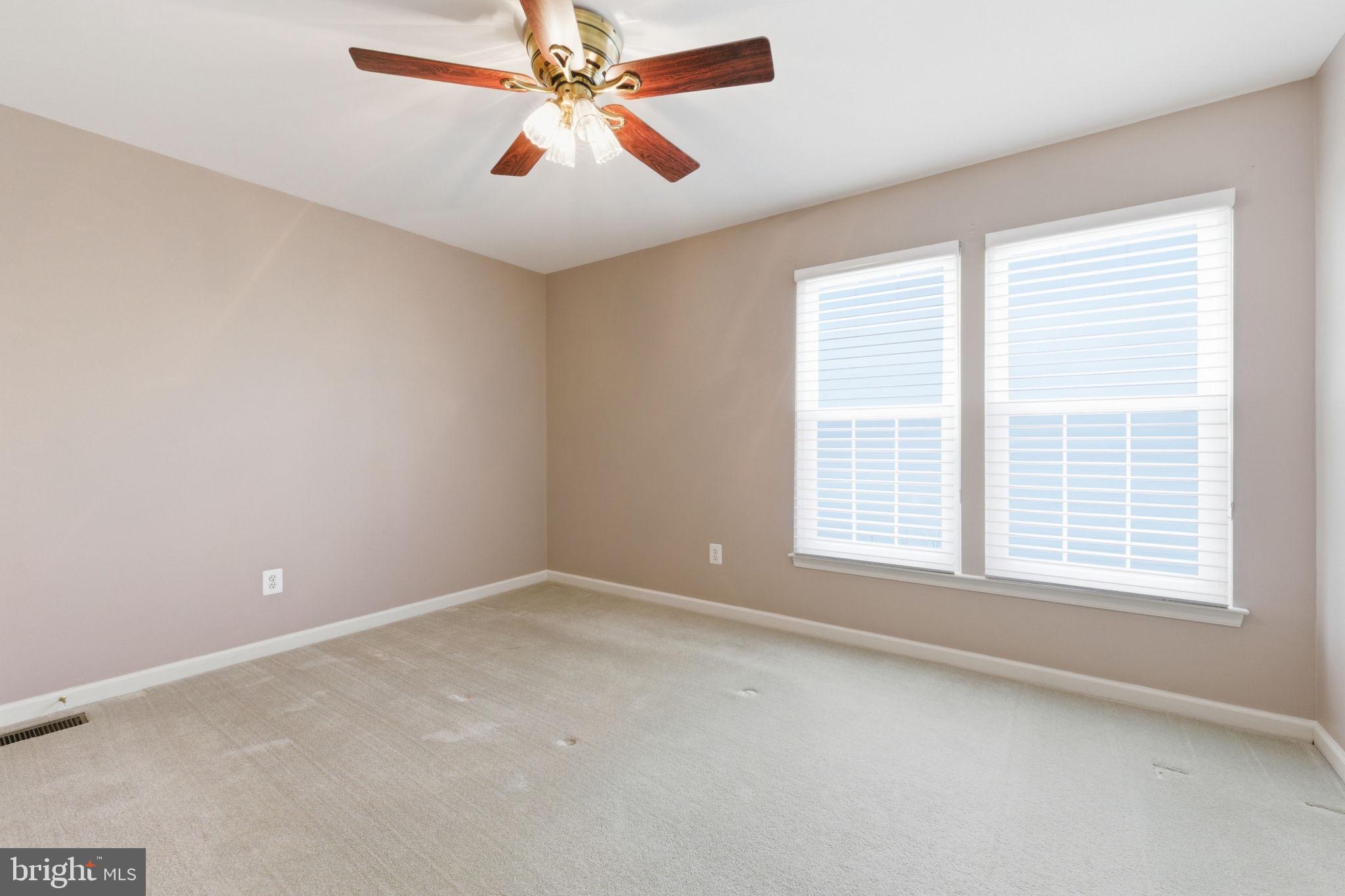 COTON COMMONS - Residential