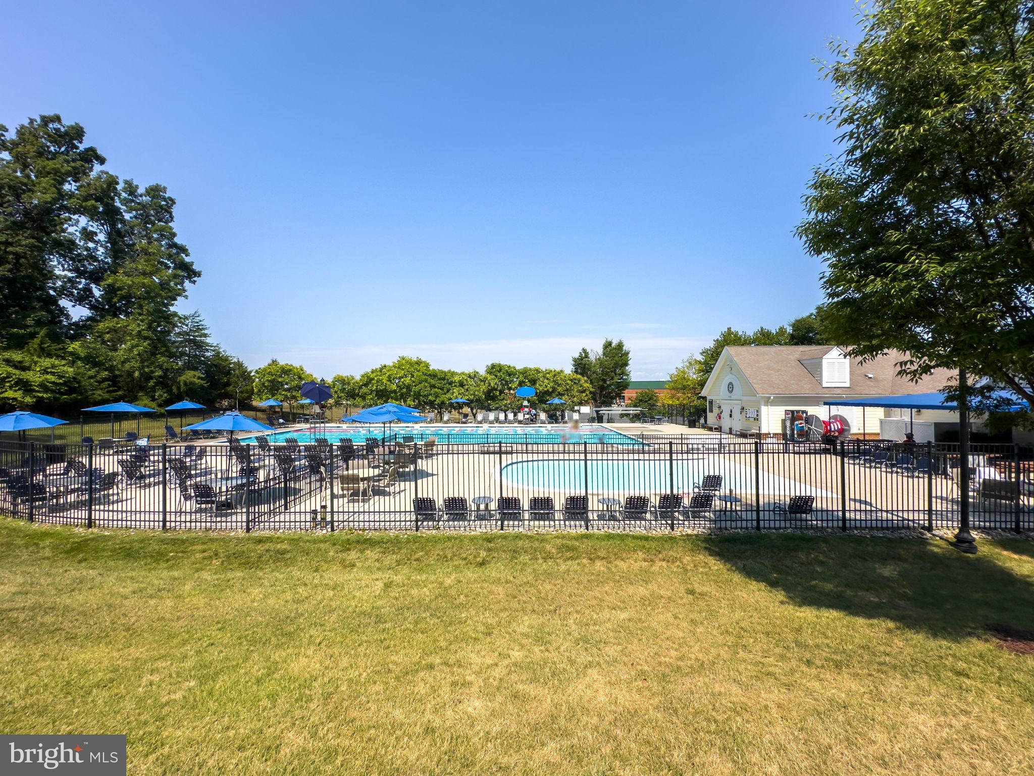 COTON COMMONS - Residential