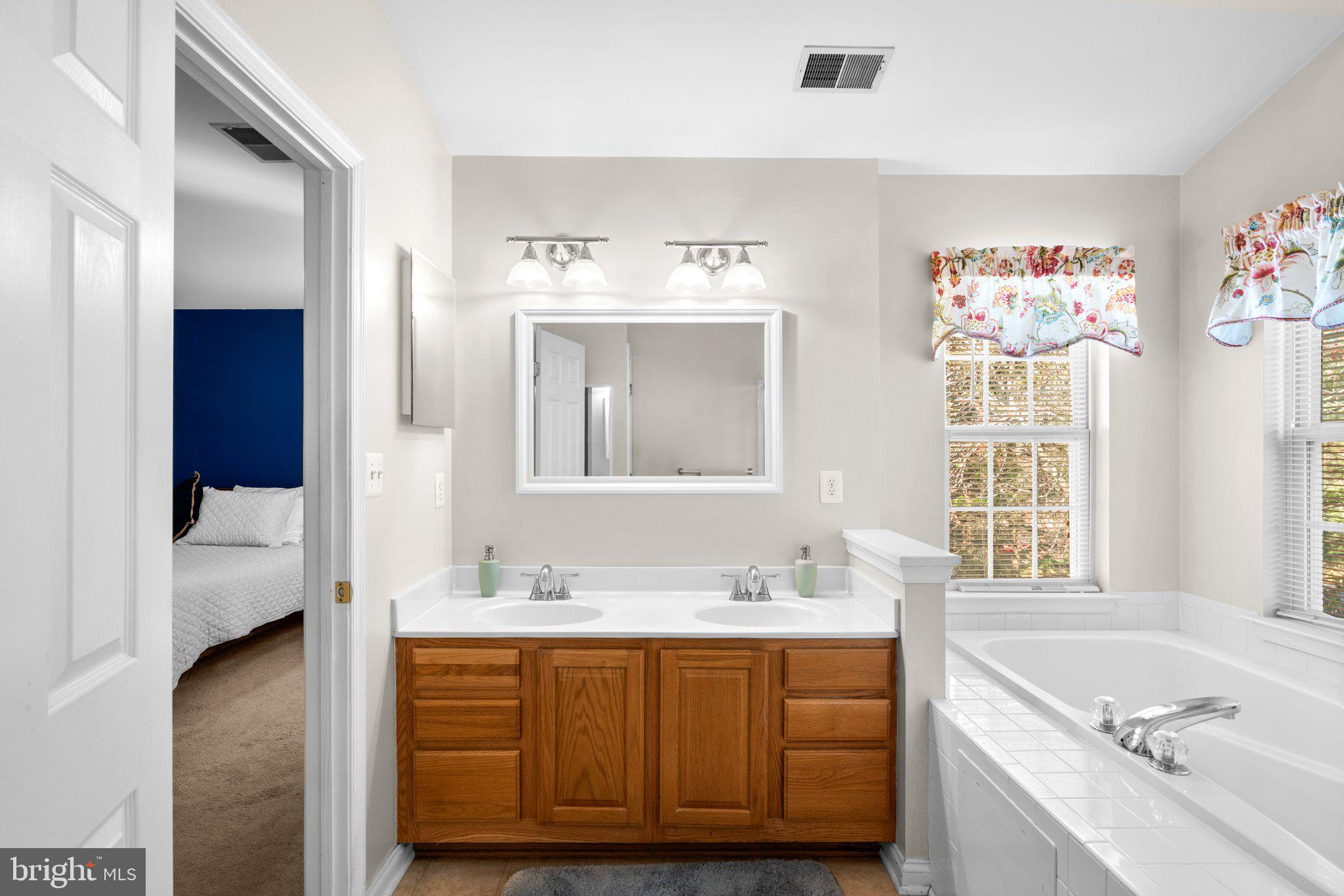 STONEHURST - Residential