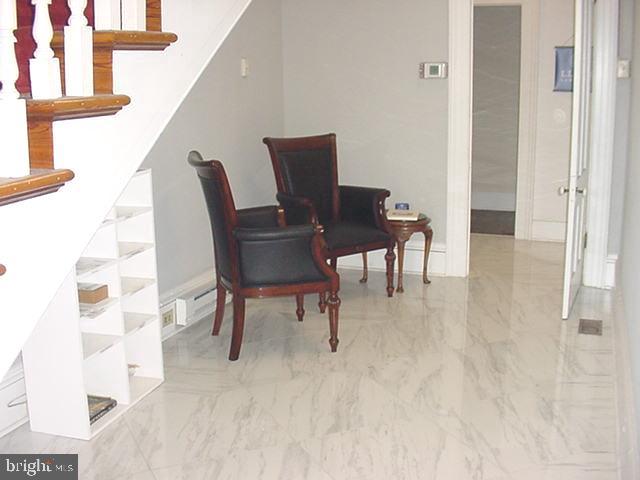 106 CHESTER ST 3
