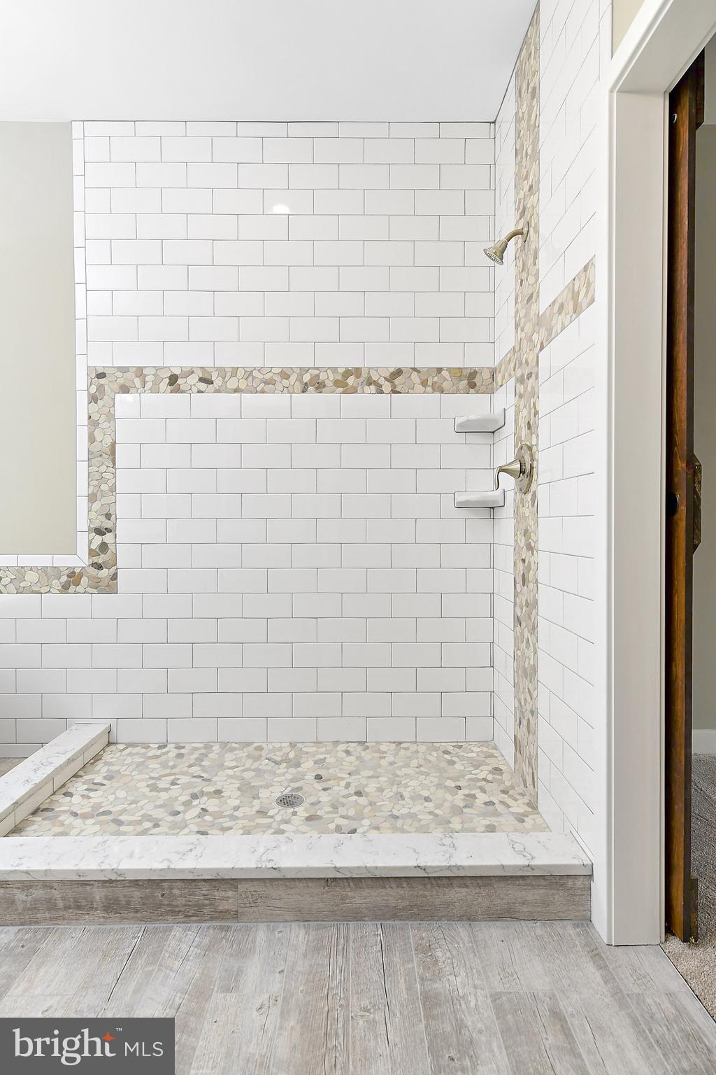 STEEPLECHASE - Residential