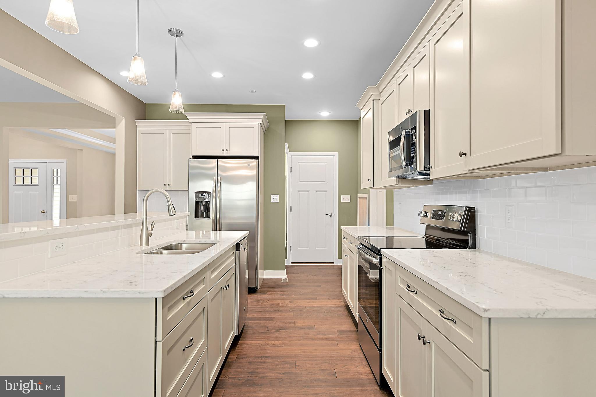 STEEPLECHASE - Residential