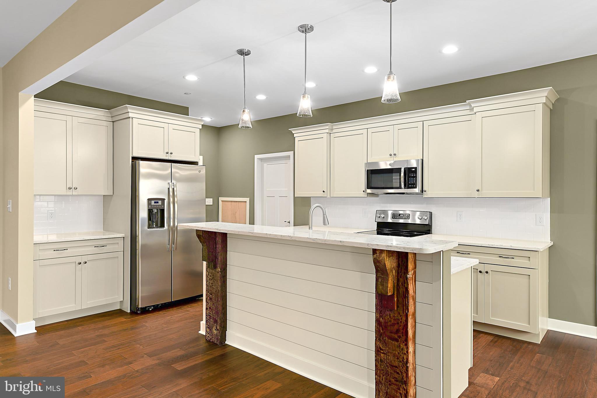 STEEPLECHASE - Residential