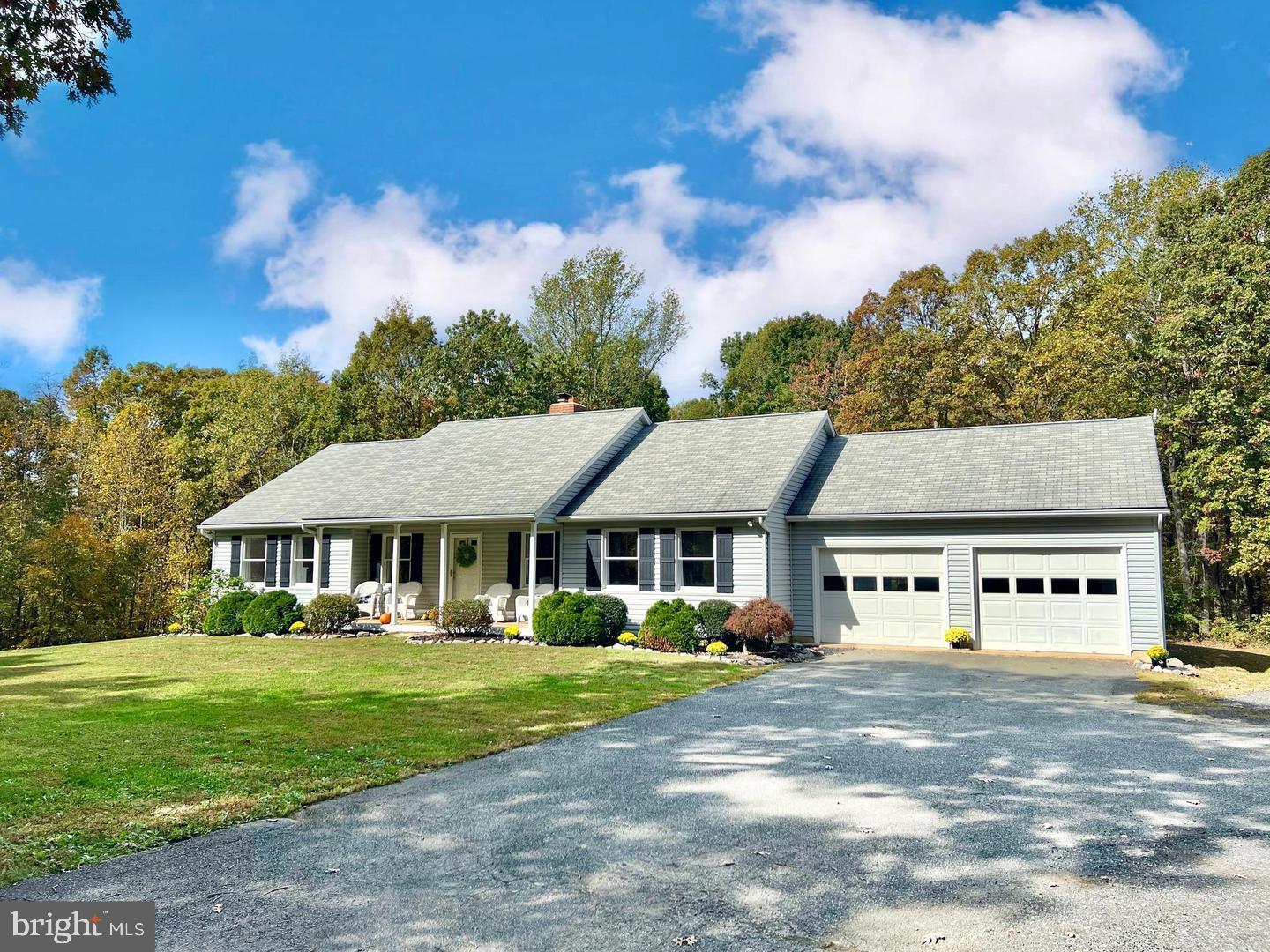 AMISSVILLE - Residential