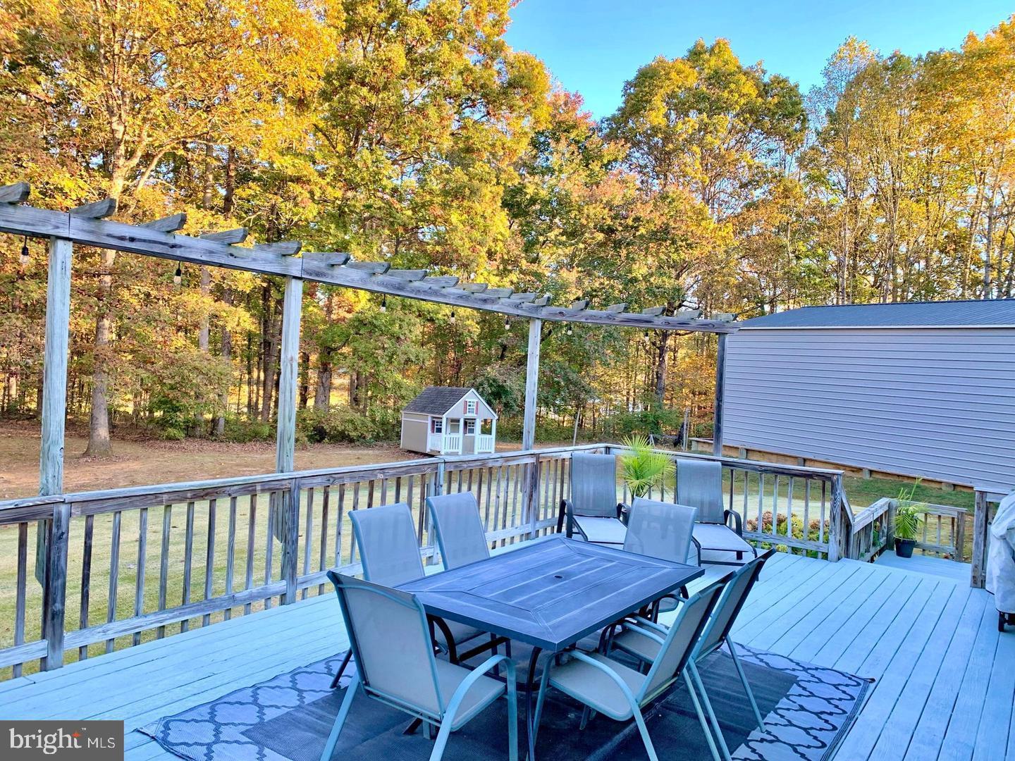 AMISSVILLE - Residential