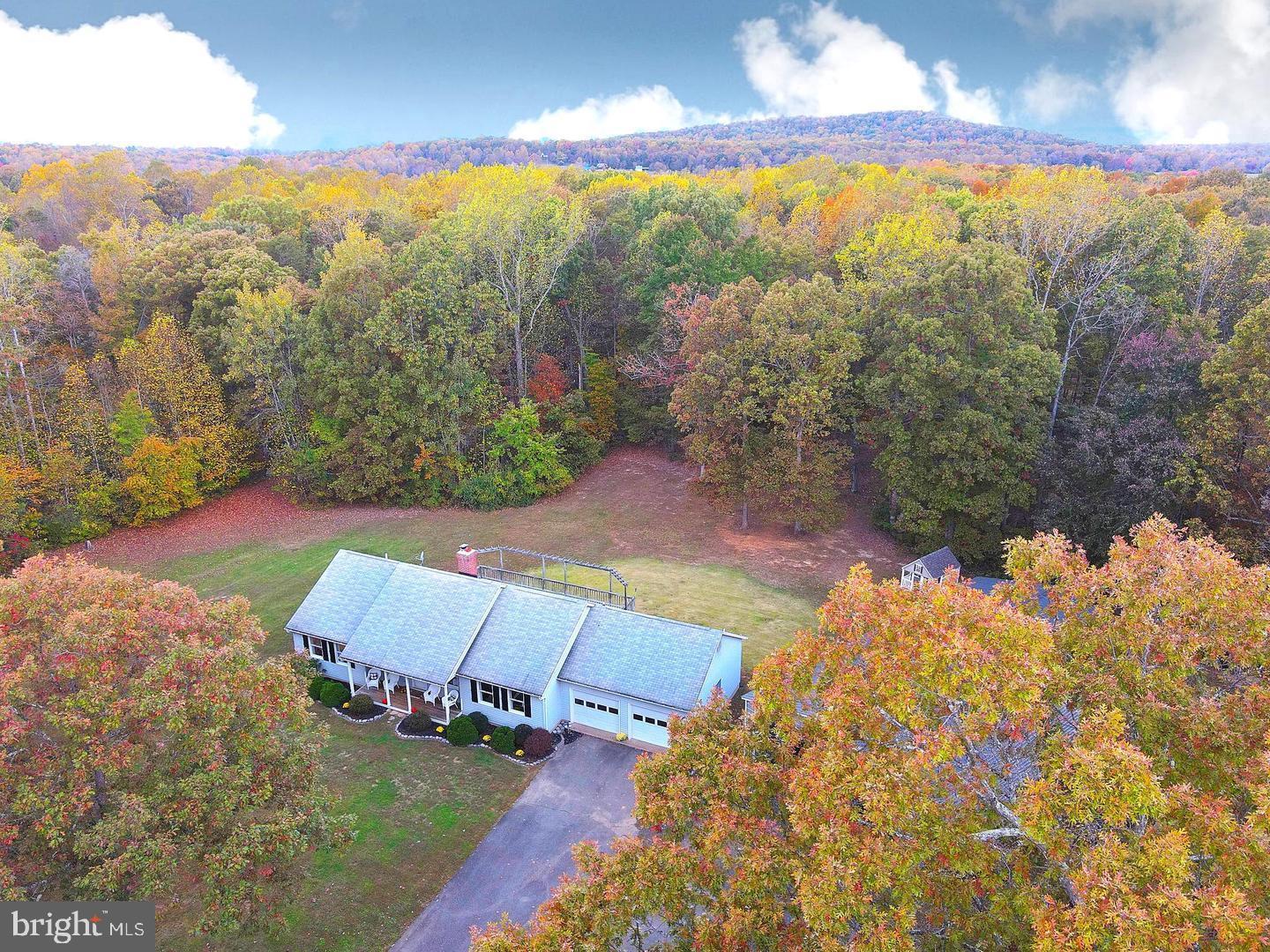 AMISSVILLE - Residential