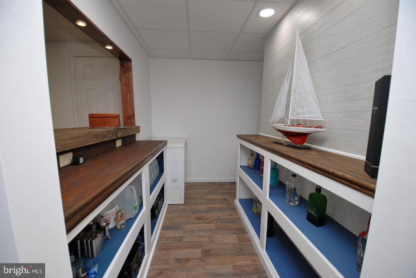 AMISSVILLE - Residential