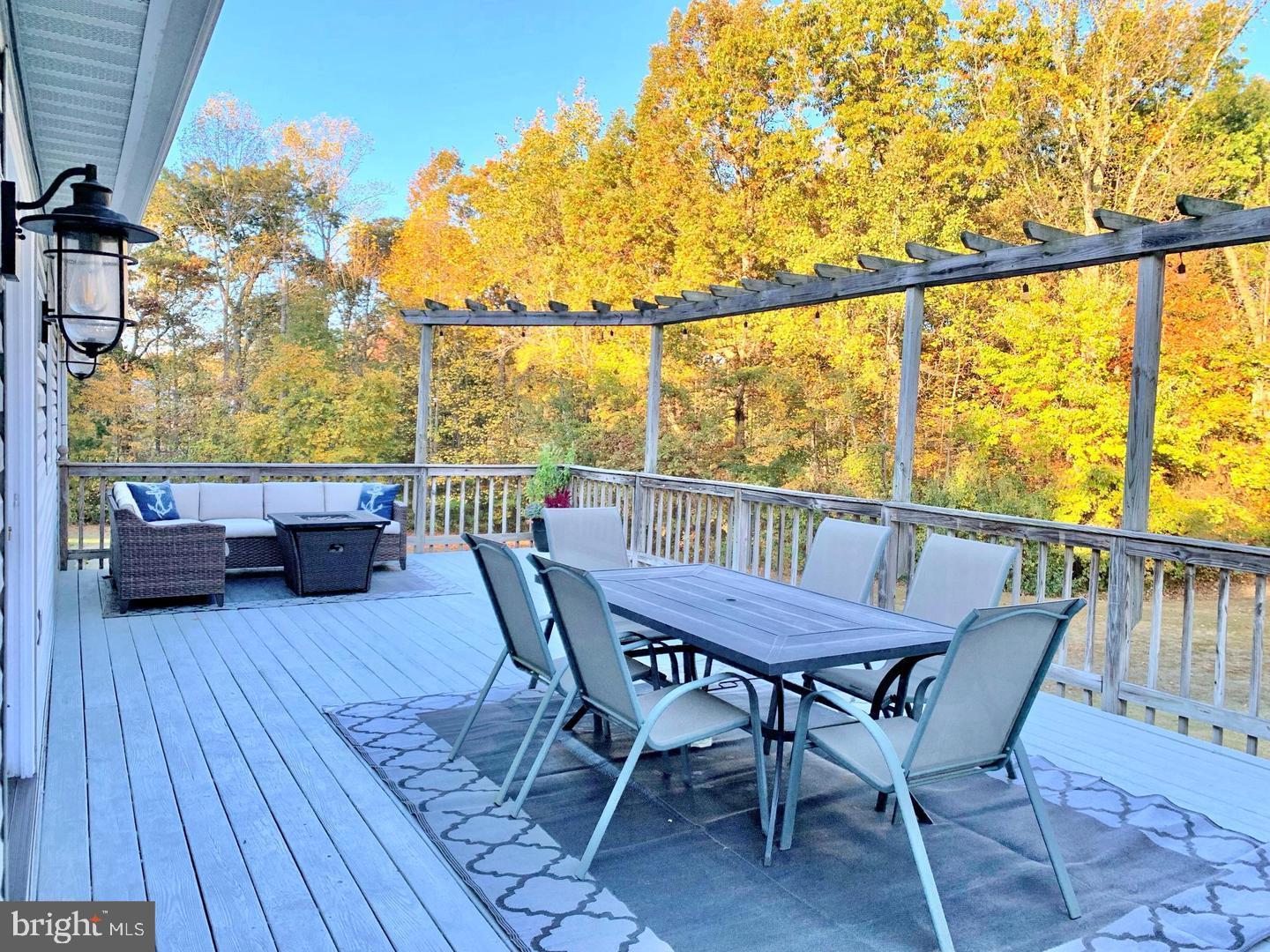 AMISSVILLE - Residential