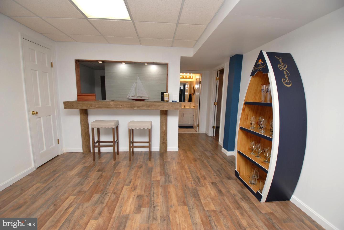 AMISSVILLE - Residential