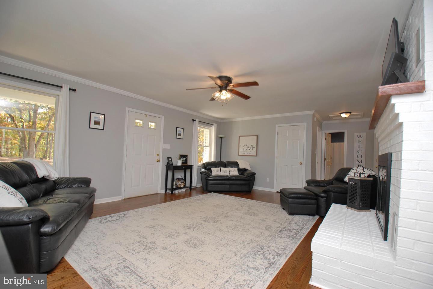 AMISSVILLE - Residential