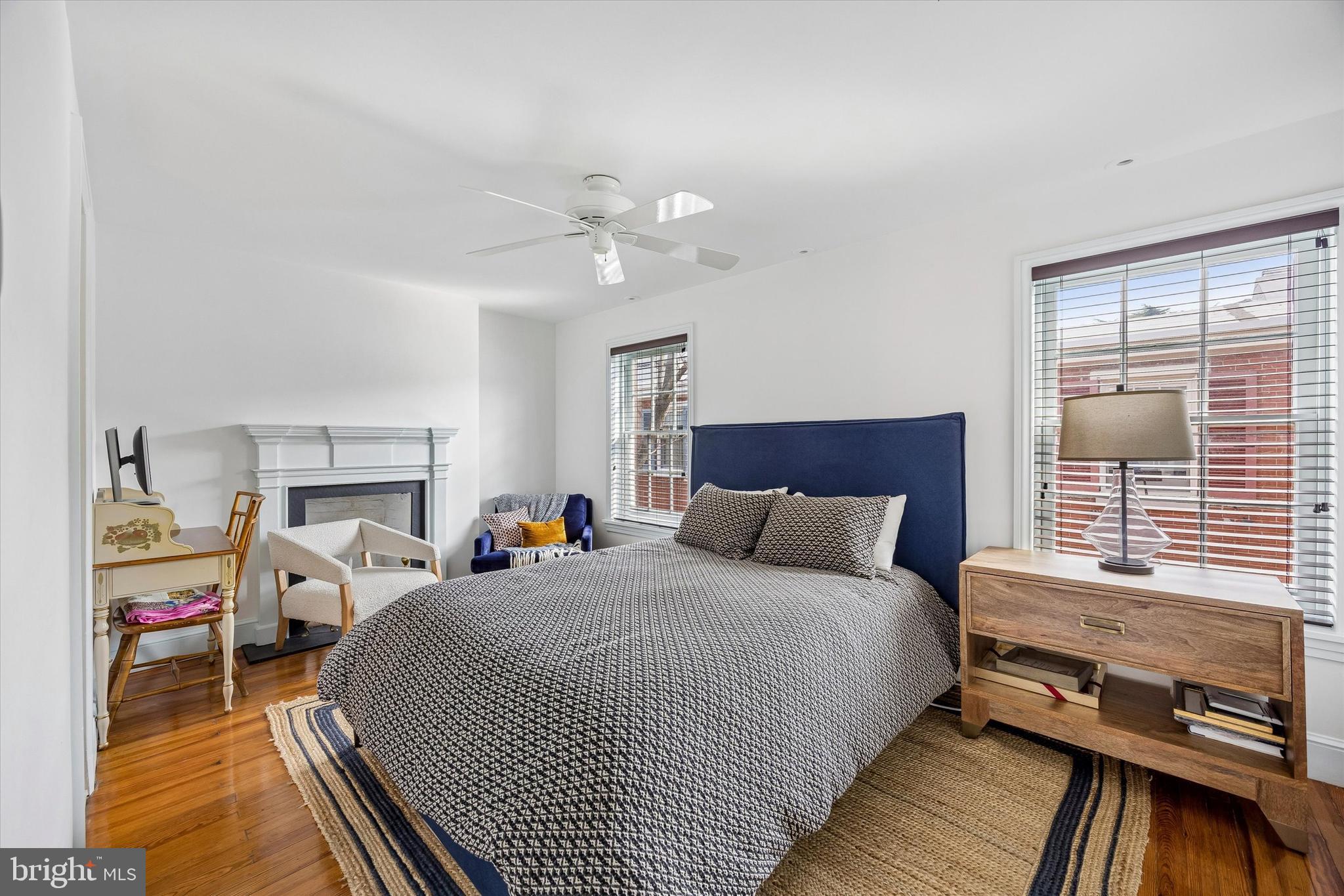 SOCIETY HILL - Residential