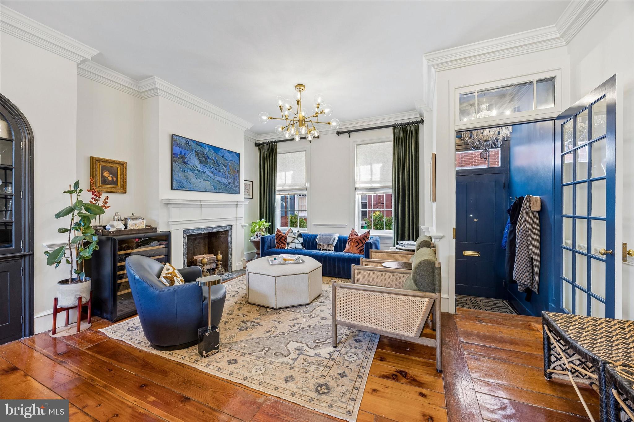 SOCIETY HILL - Residential