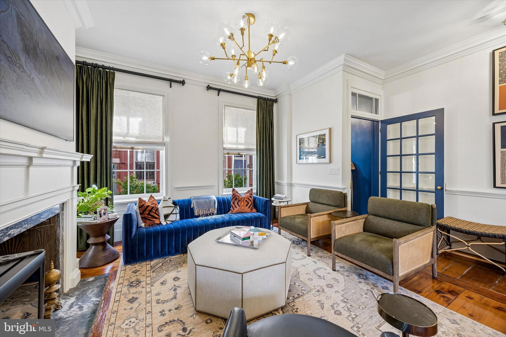 SOCIETY HILL - Residential