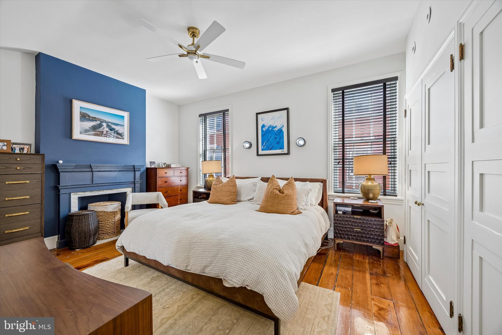 SOCIETY HILL - Residential