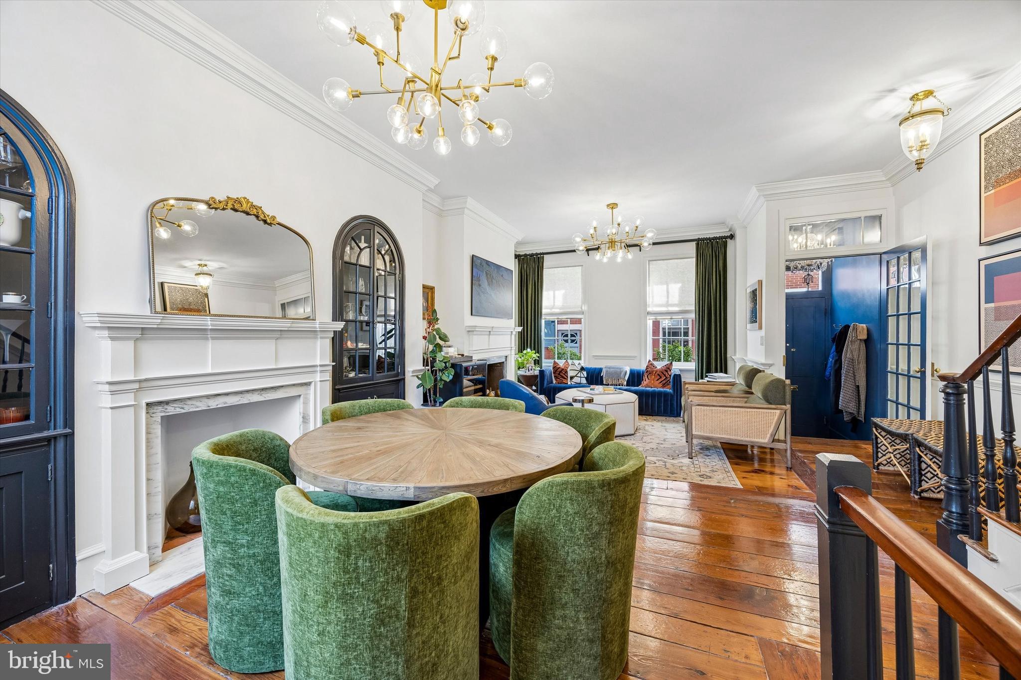 SOCIETY HILL - Residential